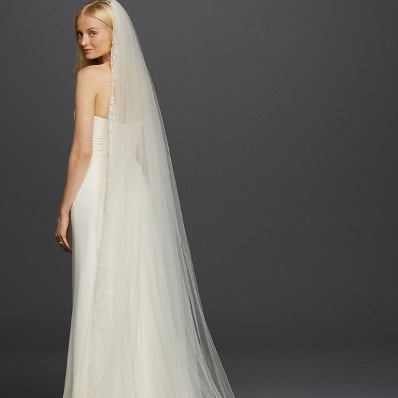 David's Bridal One Tier Cathedral Sequin Embroidered Edge Veil - Picture 1 of 6